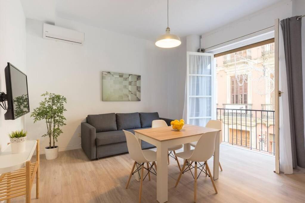 Cathedral Suites 말라가 객실 사진